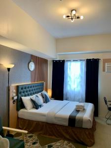 Luxe Condo near IT Park & Waterfront - Free use of Pool, Gym and Sauna