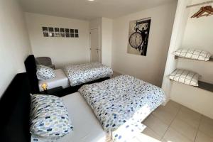 Bright, spacious apartment nearby beach