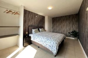 Bright, spacious apartment nearby beach