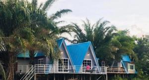 ภูเคียงน้ำรีสอร์ต ที่พักริมน้ำวัดเรืองแสงช่องเม็ก