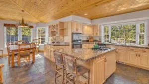 Acacia - Unit 2 - La Pine