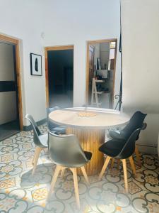 Duplex en Peatonal KM 0 de Mendoza - Inmejorable ubicación - Cochera incluída