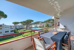 Apartment with pool and tennis courts in Calella de Palafrugell