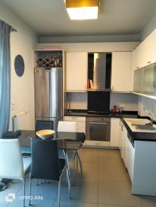 Minimal flat in Kalithea