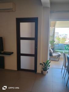 Minimal flat in Kalithea