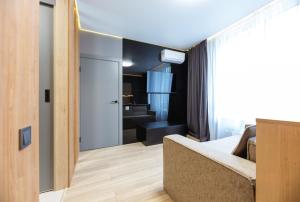 Nyvky Like Home - Файна Таун з басейном - Кв 3