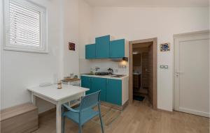 Cozy Apartment In Barbariga With Wifi