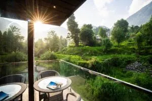 Alt Life Luxe - Himalayan Crown - Dharamkot Mcleodganj - McLeod Ganj