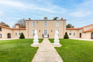 Villas Manoir de L-AUBINIERE : photos des chambres