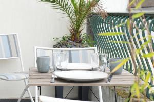 Appartements Cocooning Apartment Paris Orly Aeroport : Appartement avec Balcon