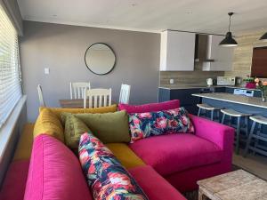 Holiday Apartment with Chapmans Peak and Sea Views