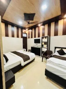 Hotel Rj home stay - Nūruddīn