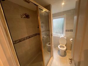 Fully modernised house, sleeps 8,