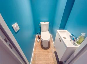 Maisons de vacances Maison a 10 min du centre dans avenue privee ! : photos des chambres