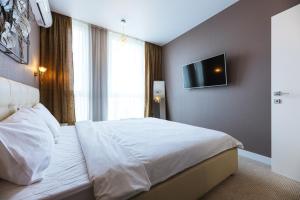 Nyvky Like Home - Файна Таун з басейном - Кв 398