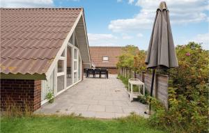 Beautiful Home In Ringkøbing With Sauna