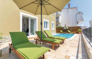 3 Bedroom Stunning Apartment In Mavarstica 