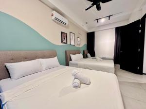2 bed room 5 queen bed luxury sea view apartment