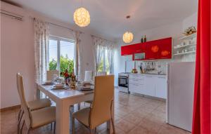 Nice Home In Sisan With Kitchen