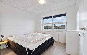 3 Bedroom Cozy Home In Ulfborg