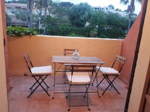 Appartement 2 pièces avc piscine