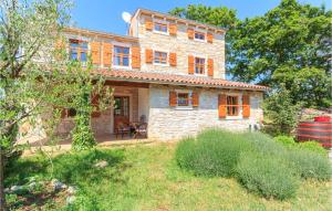 Gorgeous Home In Boduleri With Kitchen 