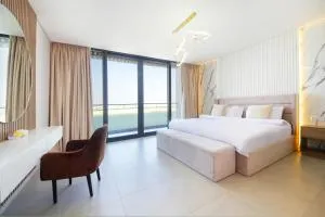 Silk Valley - Gorgeous 4b Maid Near Al Hamriyah - 乌姆盖万