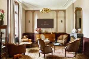 B&B / Chambres d'hotes Clos du Cedre - Chambres d-Hotes d-Exception, Luxury B&B a Dinan : photos des chambres
