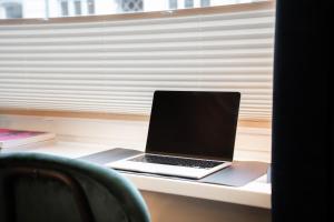 CLS Moderne City-Wohnung in Lübeck Altstadtinsel, gratis WLAN, Smart TV, Waschmaschine, Nespresso Maschine & Kapseln inklusive, in in direkter Umgebung Restaurants, Supermarkt, Bushaltestelle, Parkhaus, Bahnhof, Hansemuseum, Hüxstraße, Nähe UKSH