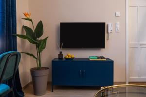 CLS Moderne City-Wohnung in Lübeck Altstadtinsel, gratis WLAN, Smart TV, Waschmaschine, Nespresso Maschine & Kapseln inklusive, in in direkter Umgebung Restaurants, Supermarkt, Bushaltestelle, Parkhaus, Bahnhof, Hansemuseum, Hüxstraße, Nähe UKSH