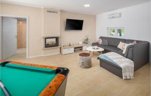 Lovely Home In Marici With Sauna 