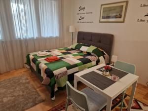 Studio apartman Asja