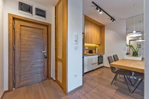 Apartman L&A Palisad sa garažom