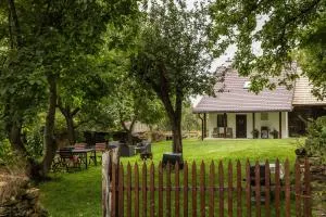 Chalúpka Polom - 里马夫斯卡索博塔