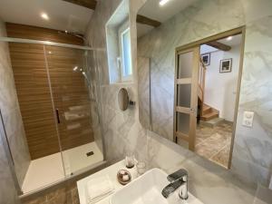 B&B / Chambres d'hotes Le Domaine d’Angerville - Chambres d-Hotes : photos des chambres