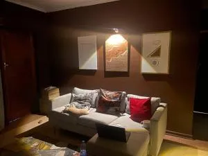 Cozy 1-night stop Old cottage - Adelaide