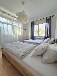 West Capital - Free Private Parking