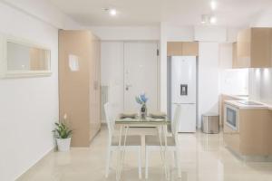 Golden Studio 47sm in Athens Central Pangrati 1km Metro Evangelismos