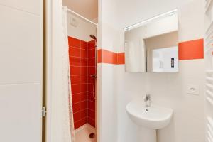 Appartements Origami - T3 new & cozy 2 steps from the center of Annecy with WiFi & : photos des chambres