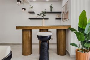 The 3BDR Avant-garde Residence 5 min to Airport