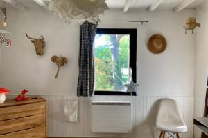 Maisons de vacances House with swimming pool and breathtaking views of the Luberon : photos des chambres