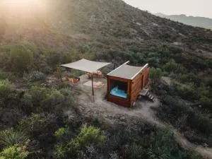 Wander Cabins, Cabaña con Vista Única a la Sierra de Artega - El Diamante