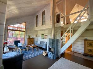 Hirsihuvila Kolilla, Villa Lumme