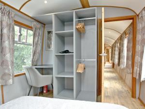 Brunel Boutique Railway Carriage 1
