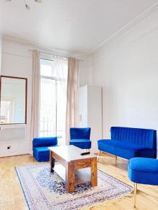 London Eye Waterloo South Bank