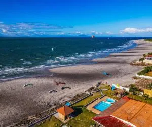 Panama Kite House - Kite, Eat, Sleep, Repeat - La Mitra