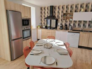 Maisons de vacances Holiday Home in Brittany with Sea View : photos des chambres