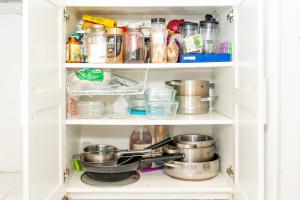 Room in cozy house close to Lawrence Ave, WiFi, parking