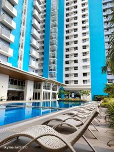 Skyline Suite 510 at Mesavirre Garden Residences