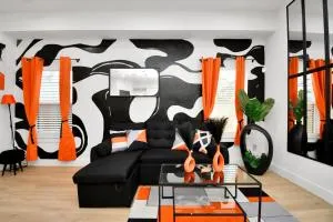 Cozy 3 Bedroom Townhouse in the Heart of Houston - Houston